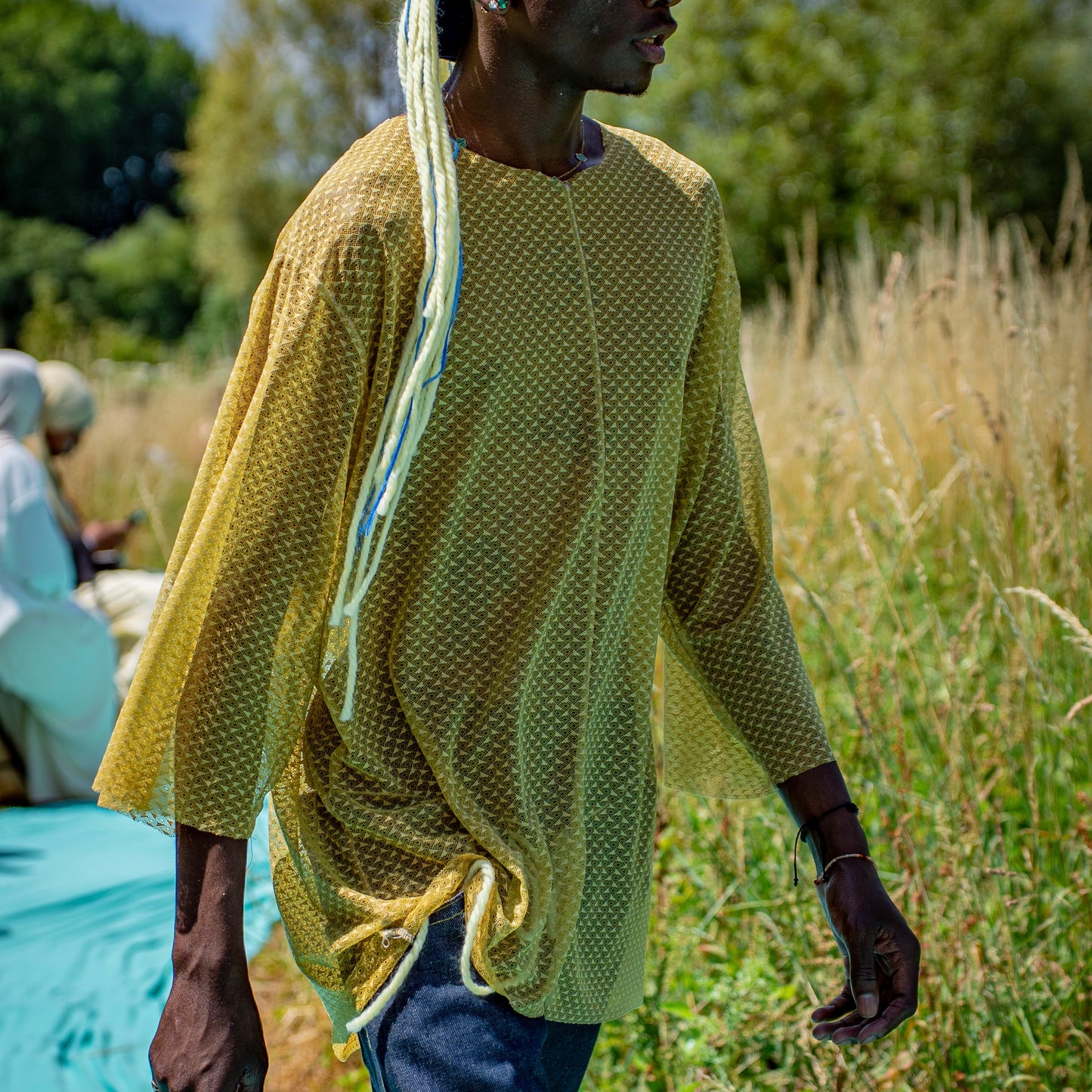 T-shirt transparent à motifs géométriques